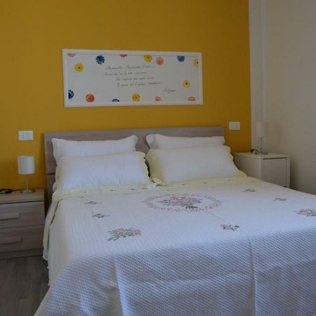 Casa Cali' Hotel เซนีกัลเลีย ภายนอก รูปภาพ